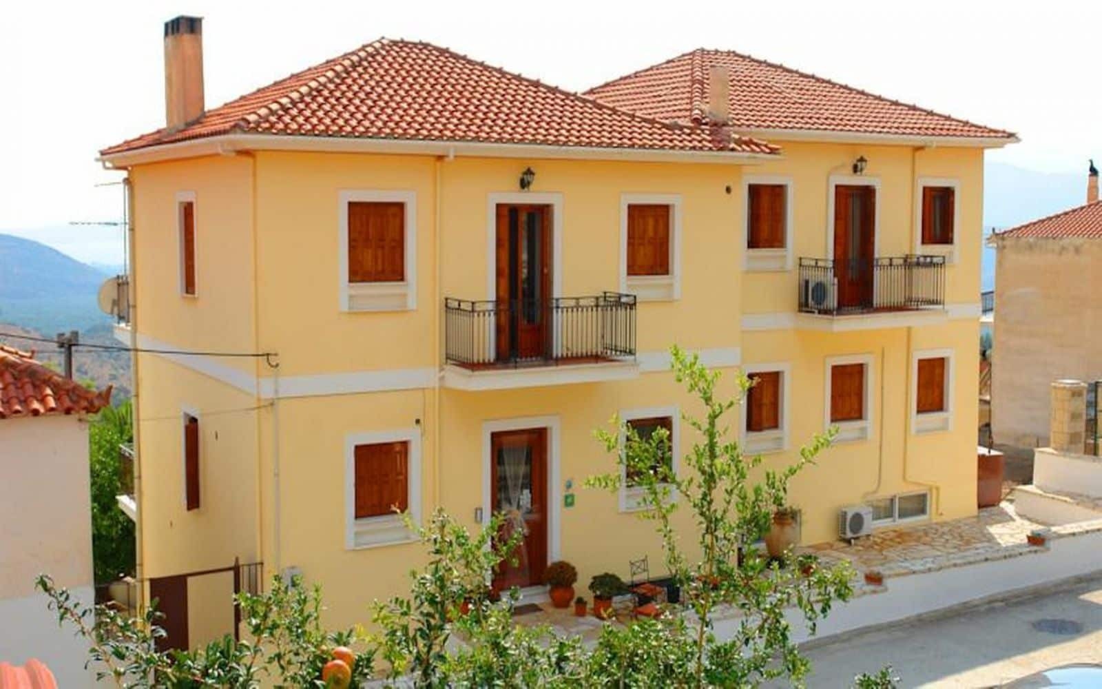 Xenonas Chrisso Hotel Delphi Bagian luar foto